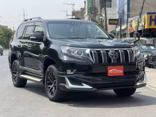 toyota-prado-2018