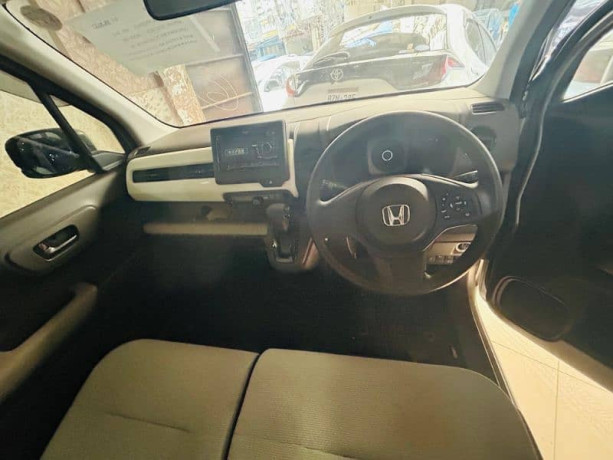 honda-n-wgn-2023-big-9