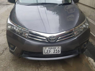 toyota-altis-grande-2016-18-mint-condition