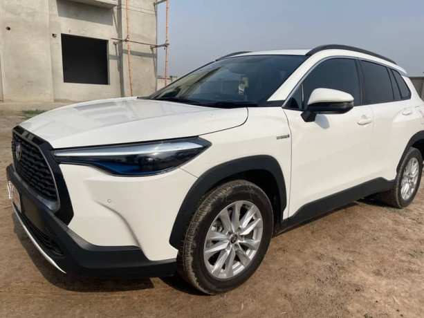 toyota-corolla-cross-2024-model-big-1