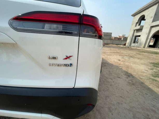 toyota-corolla-cross-2024-model-big-10