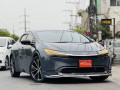 toyota-prius-2023-small-2