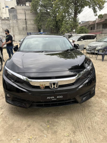 civic-oriel-18-big-1