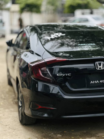 civic-oriel-18-big-3