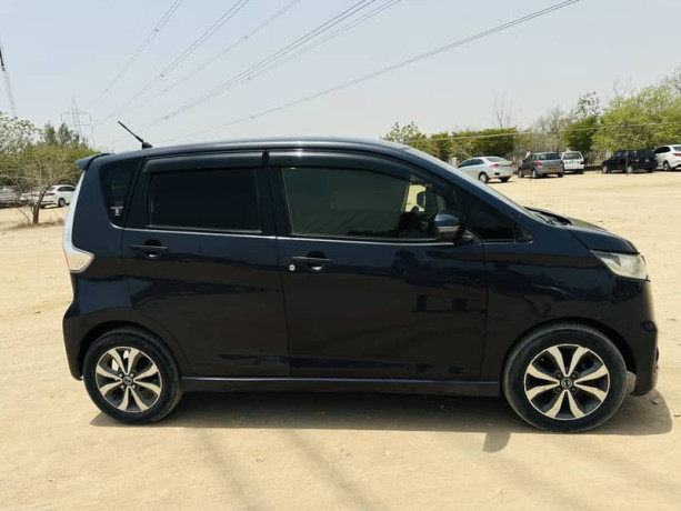 nissan-dayz-highwaystar-big-7