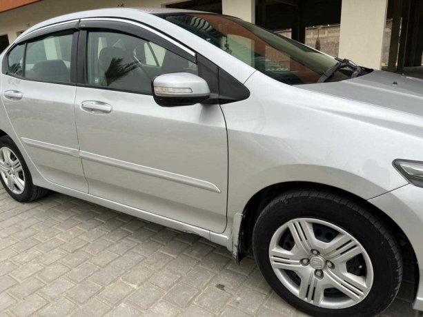 honda-city-13-i-vtec-big-16