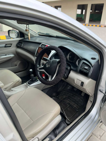 honda-city-13-i-vtec-big-5