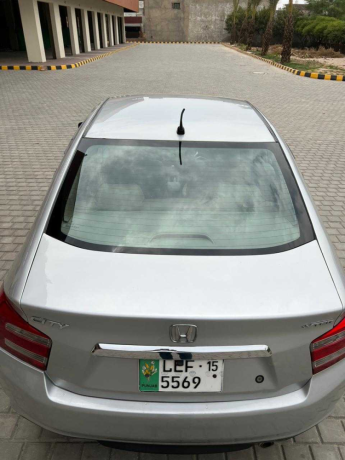 honda-city-13-i-vtec-big-7