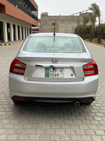 honda-city-13-i-vtec-big-2