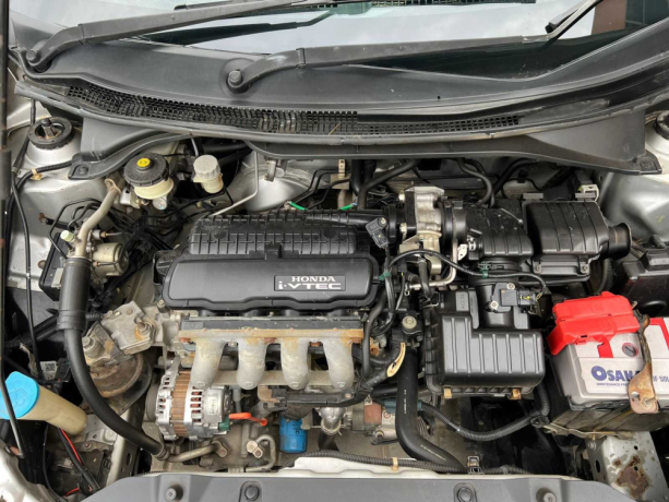 honda-city-13-i-vtec-big-8