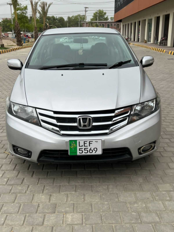 honda-city-13-i-vtec-big-9