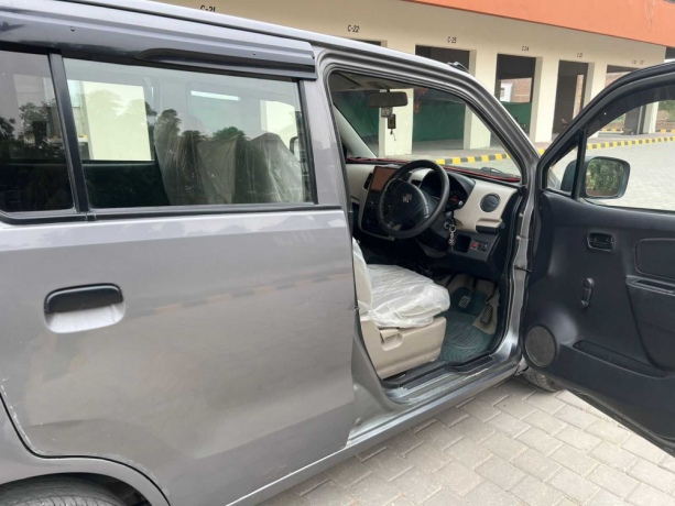 suzuki-wagon-r-vxr-big-7