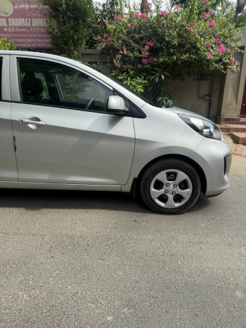kia-picanto-10-mt-big-3