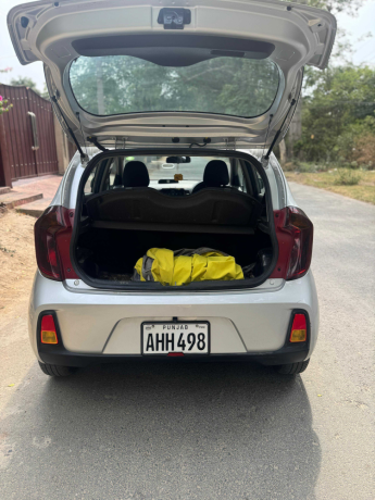 kia-picanto-10-mt-big-6