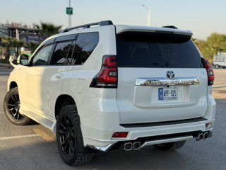 toyota-prado