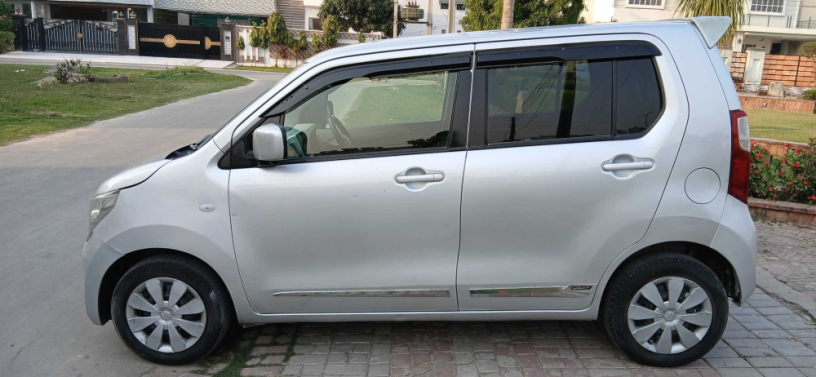 suzuki-wagon-r-fx-big-1