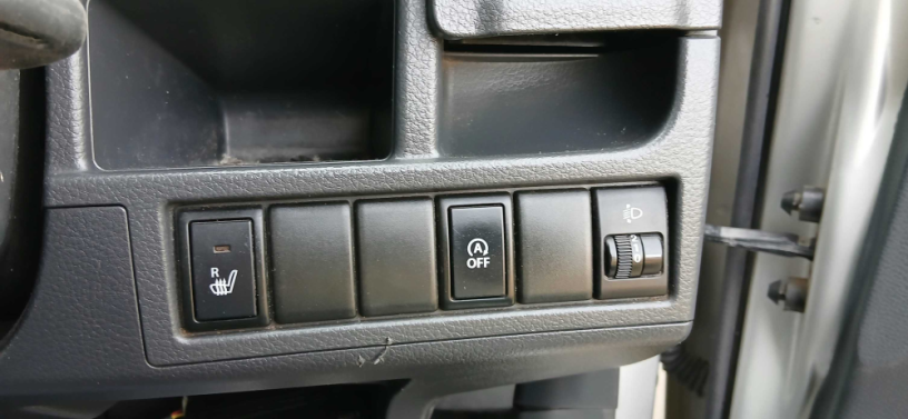 suzuki-wagon-r-fx-big-12