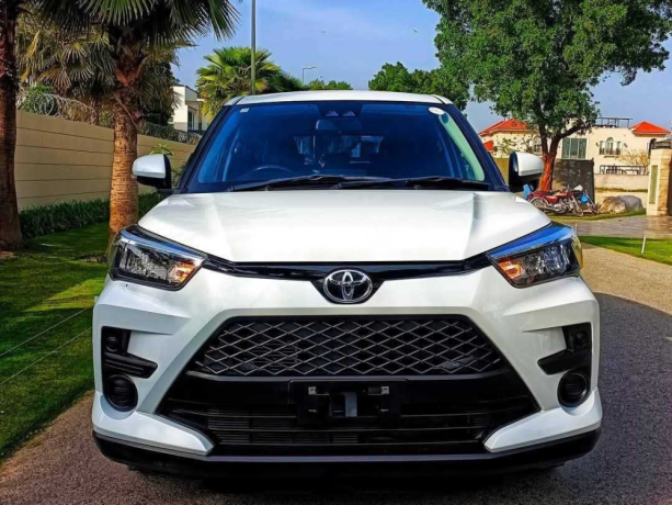 toyota-raize-xs-big-0