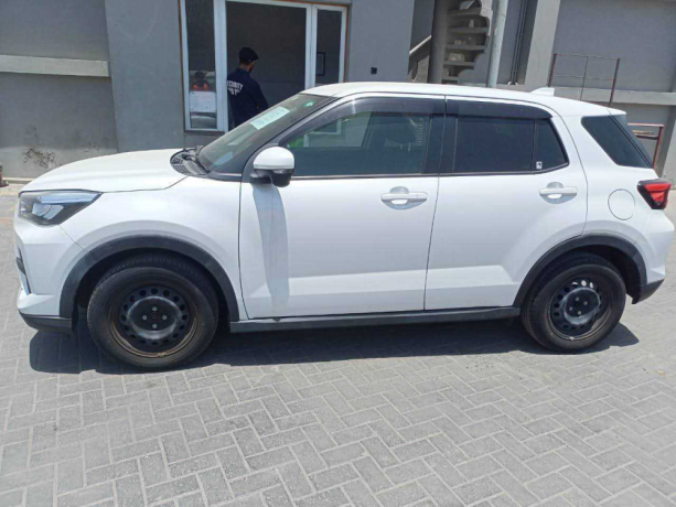 toyota-raize-xs-big-13