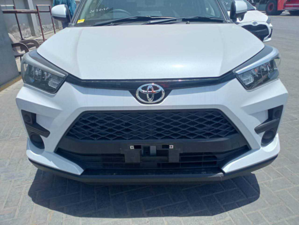toyota-raize-xs-big-12
