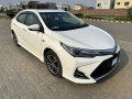 toyota-corolla-altis-grande-cvt-i-18-small-0