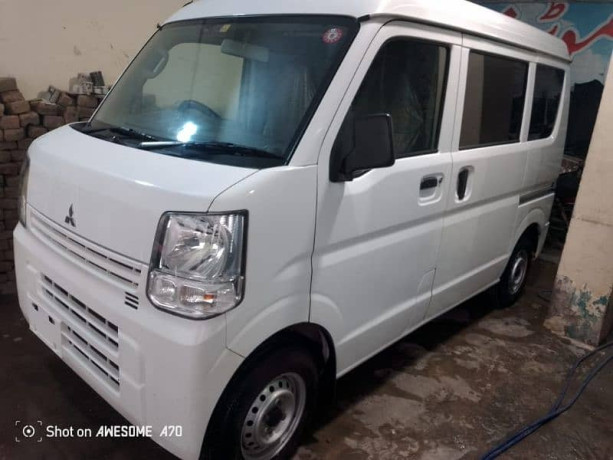 mitsubishi-other-2020-big-9