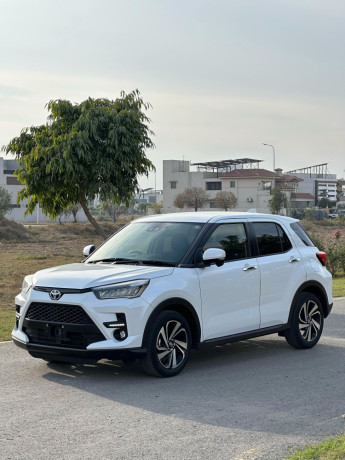 toyota-raize-z-fresh-2025-big-0