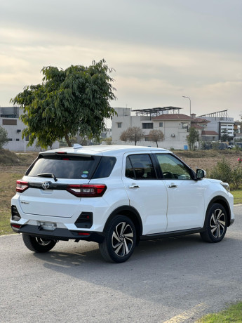 toyota-raize-z-fresh-2025-big-1