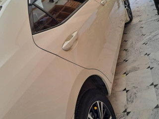 toyota-gli-2016