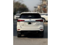 toyota-fortuner-v-small-1