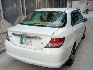 honda-city-idsi-2004chill-acnon-accidental-guaranteed