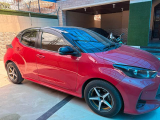 toyota-yaris-hatchback-2022