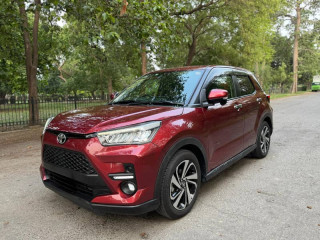 toyota-raize-z-awd