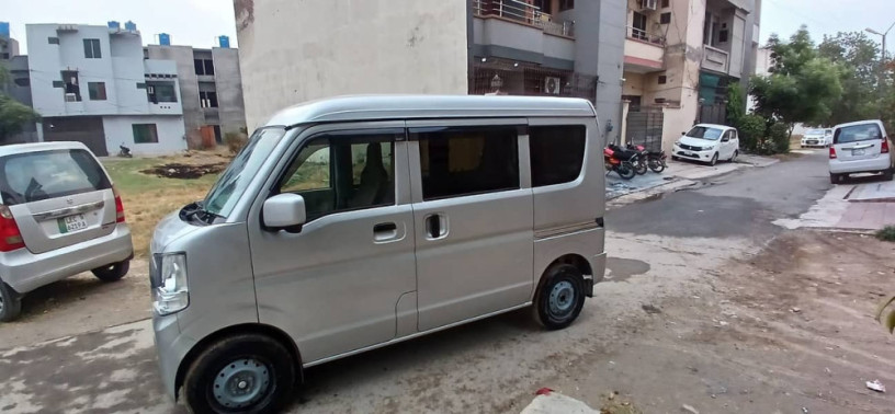 suzuki-every-2019-pc-limited-big-19