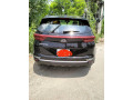 kia-sportage-awd-202223-small-1
