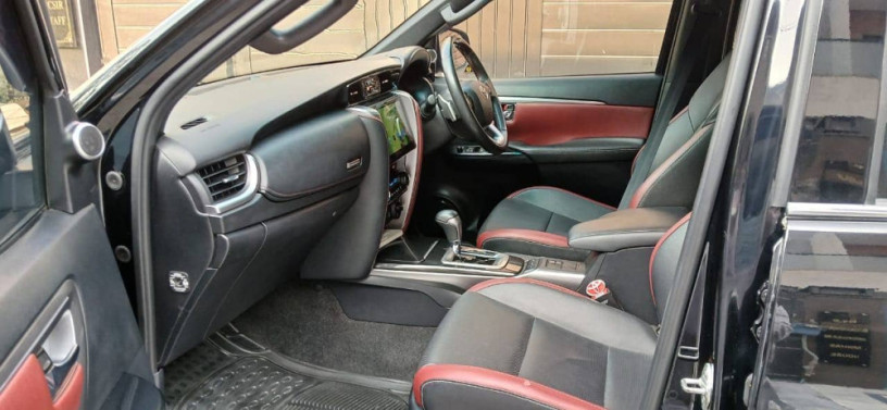 personal-use-fortuner-legender-big-11