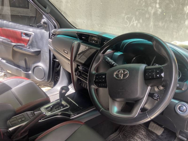 personal-use-fortuner-legender-big-3