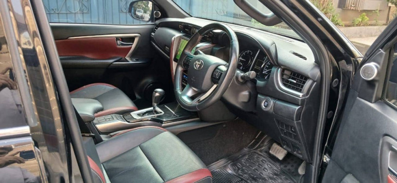 personal-use-fortuner-legender-big-15