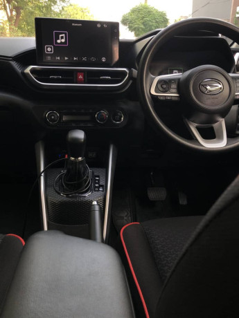 daihatsu-rocky-turbo-big-13