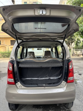 suzuki-wagon-r-bumper-to-bumper-genuine-1st-owner-23000kms-driven-big-7