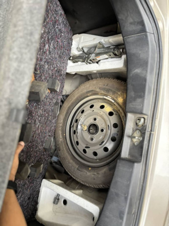 suzuki-wagon-r-bumper-to-bumper-genuine-1st-owner-23000kms-driven-big-5