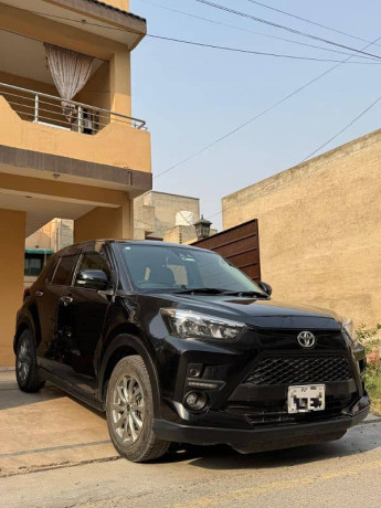 toyota-raize-12l-first-12l-variant-imported-in-pakistan-big-3