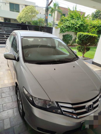 honda-city-aspire-15-i-vtec-big-0