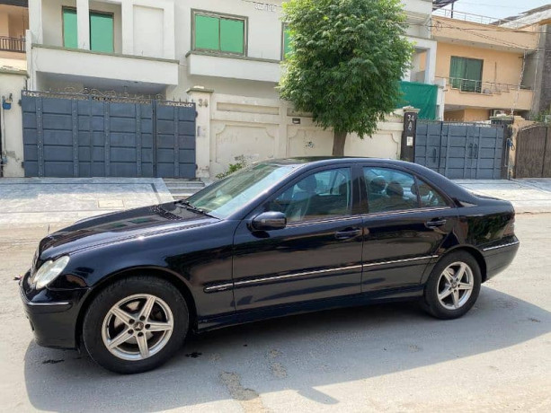 mercedes-c-class-2008-big-3