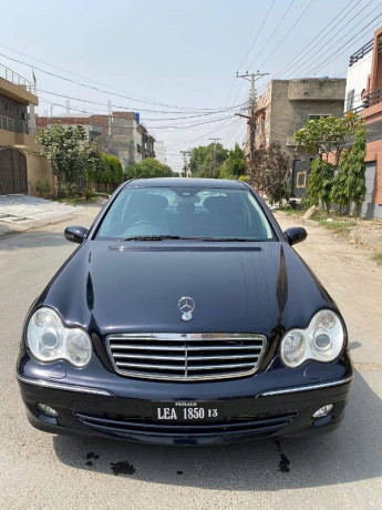 mercedes-c-class-2008-big-0