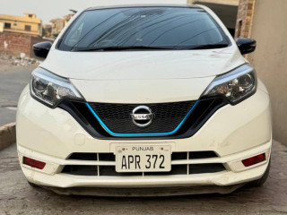 nissan-note-12e-2017