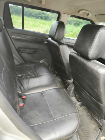 suzuki-swift-dlx-13-big-16