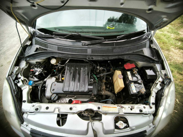 suzuki-swift-dlx-13-big-10