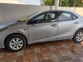 toyota-corolla-altis-2014