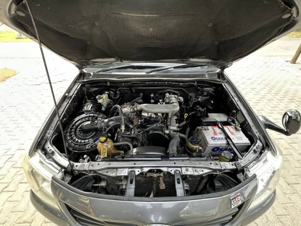 toyota-hilux-champ-big-14